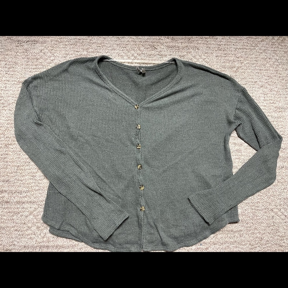Mudd long sleeve faded green waffle tee, size US S
